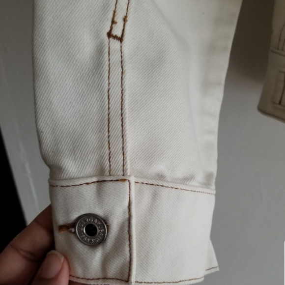 Vintage Gap Cream Denim Jacket - Picture 6 of 9